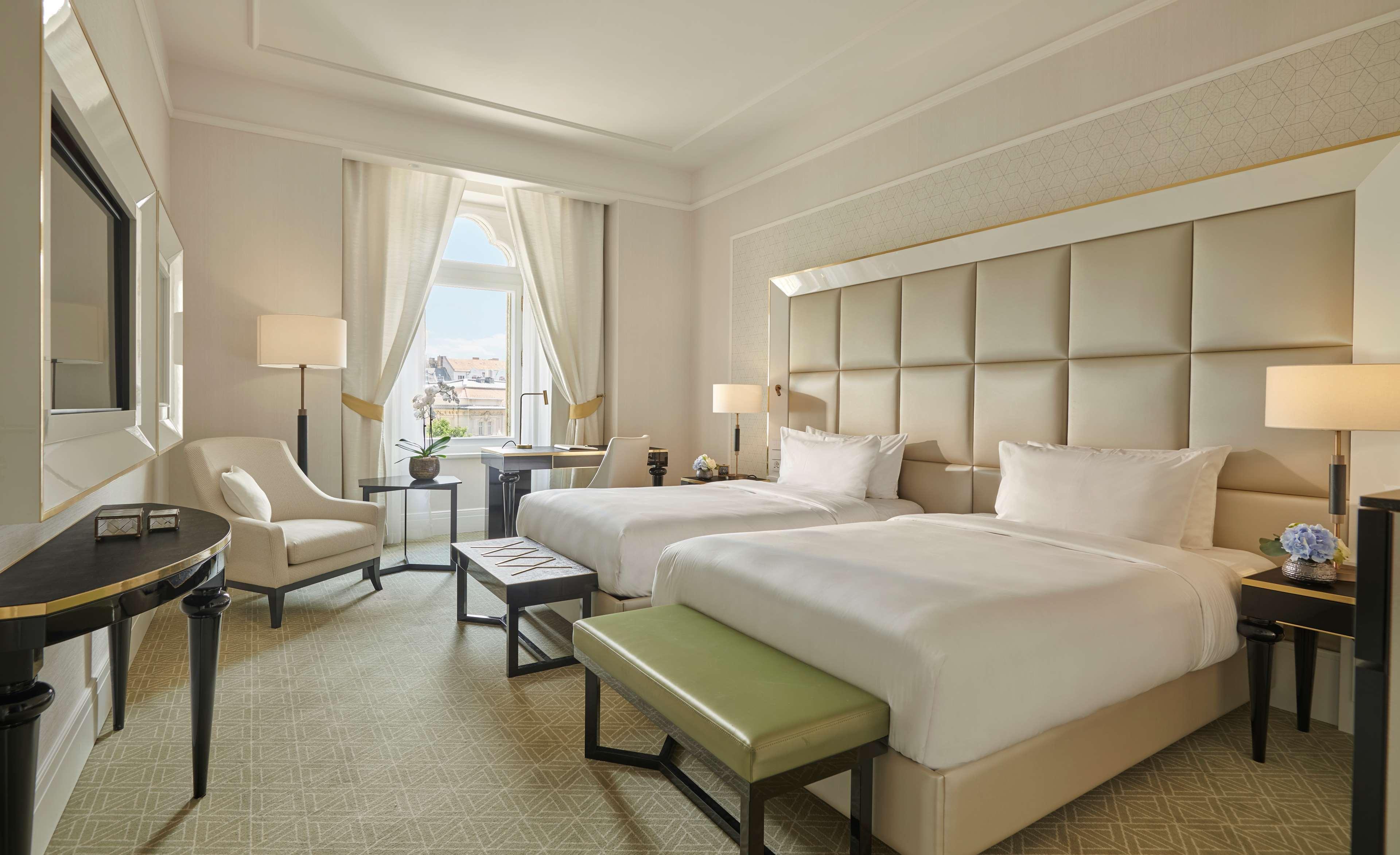 Parisi Udvar Hotel Budapest, Part Of Hyatt Ngoại thất bức ảnh