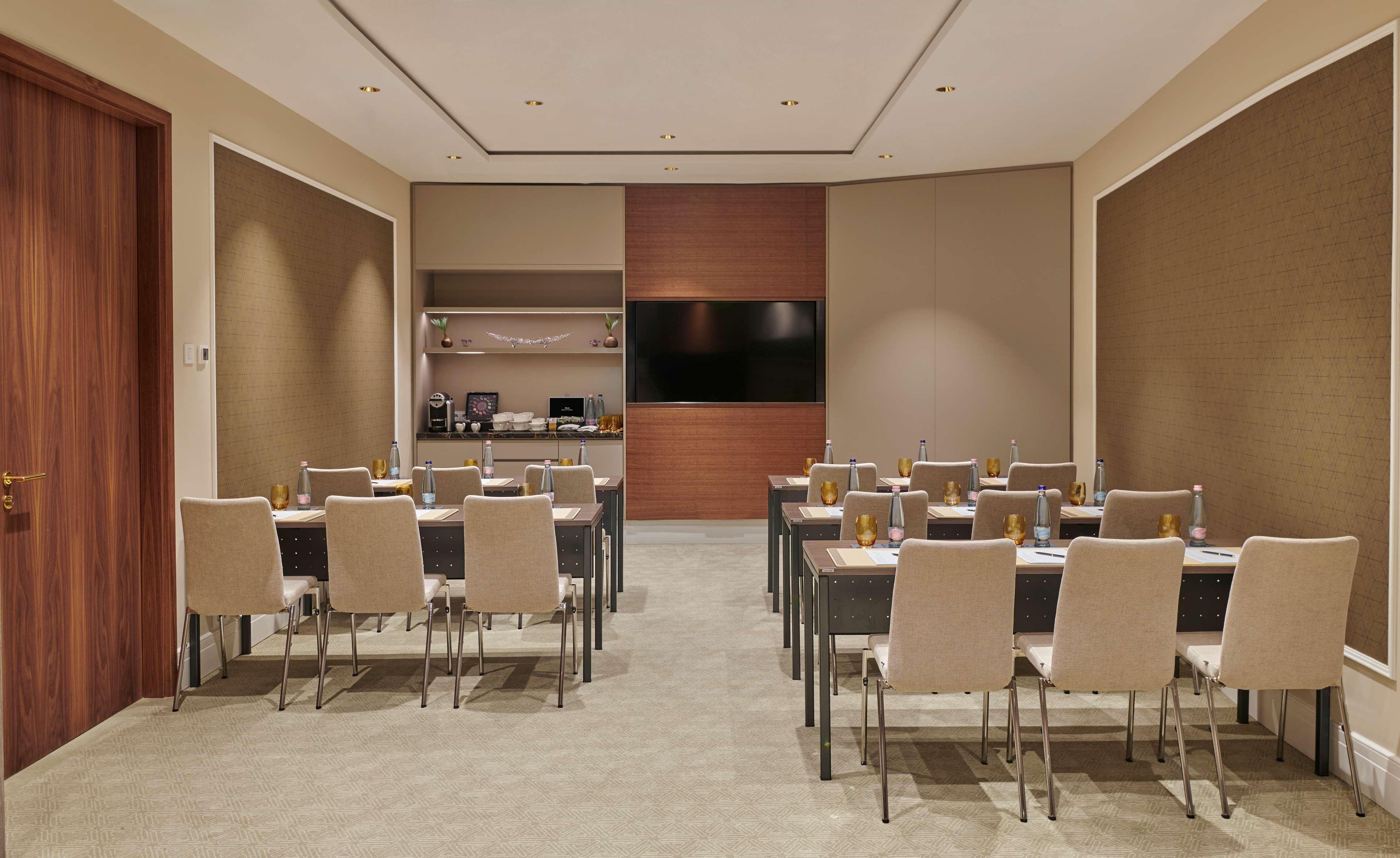 Parisi Udvar Hotel Budapest, Part Of Hyatt Ngoại thất bức ảnh