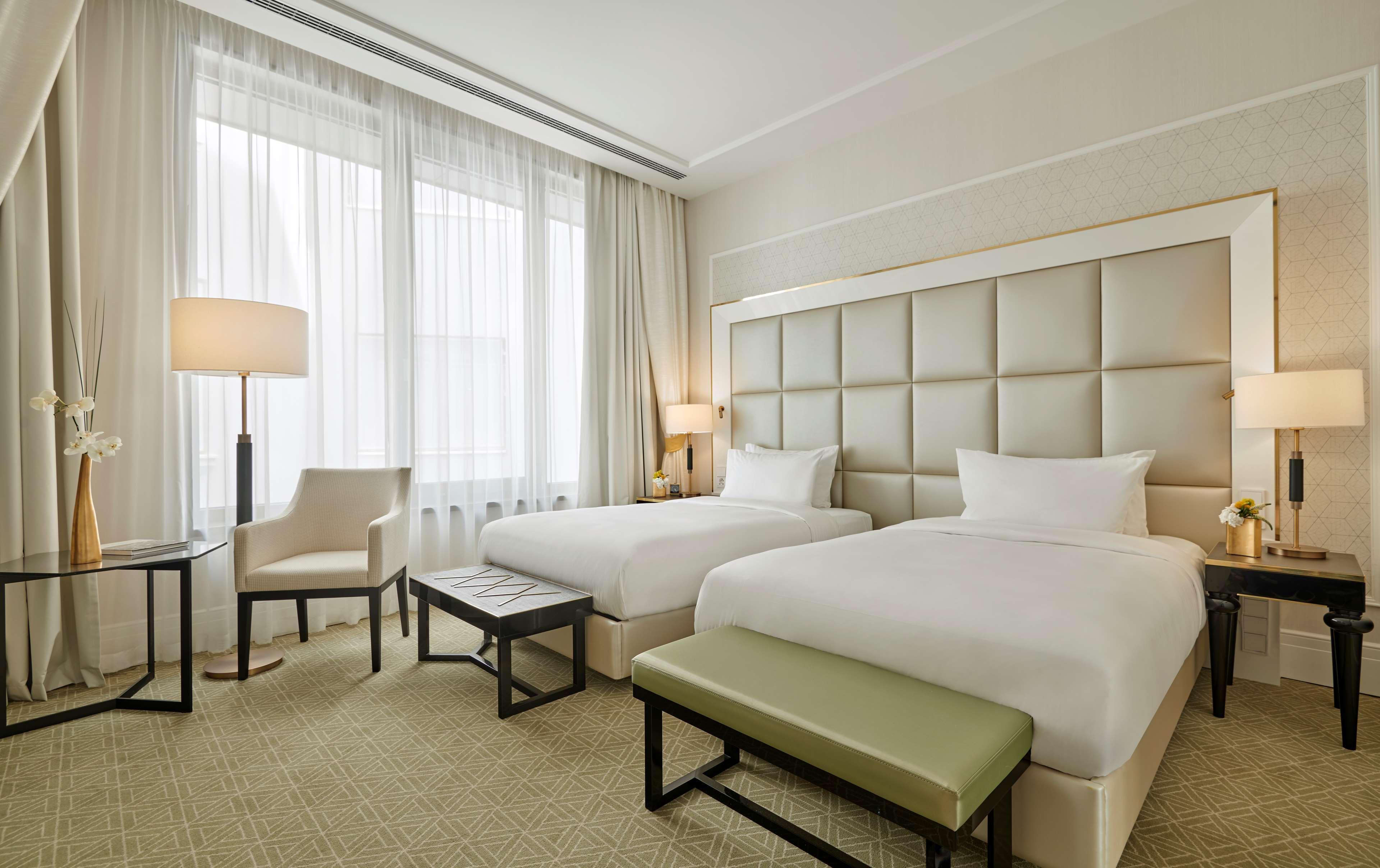 Parisi Udvar Hotel Budapest, Part Of Hyatt Ngoại thất bức ảnh