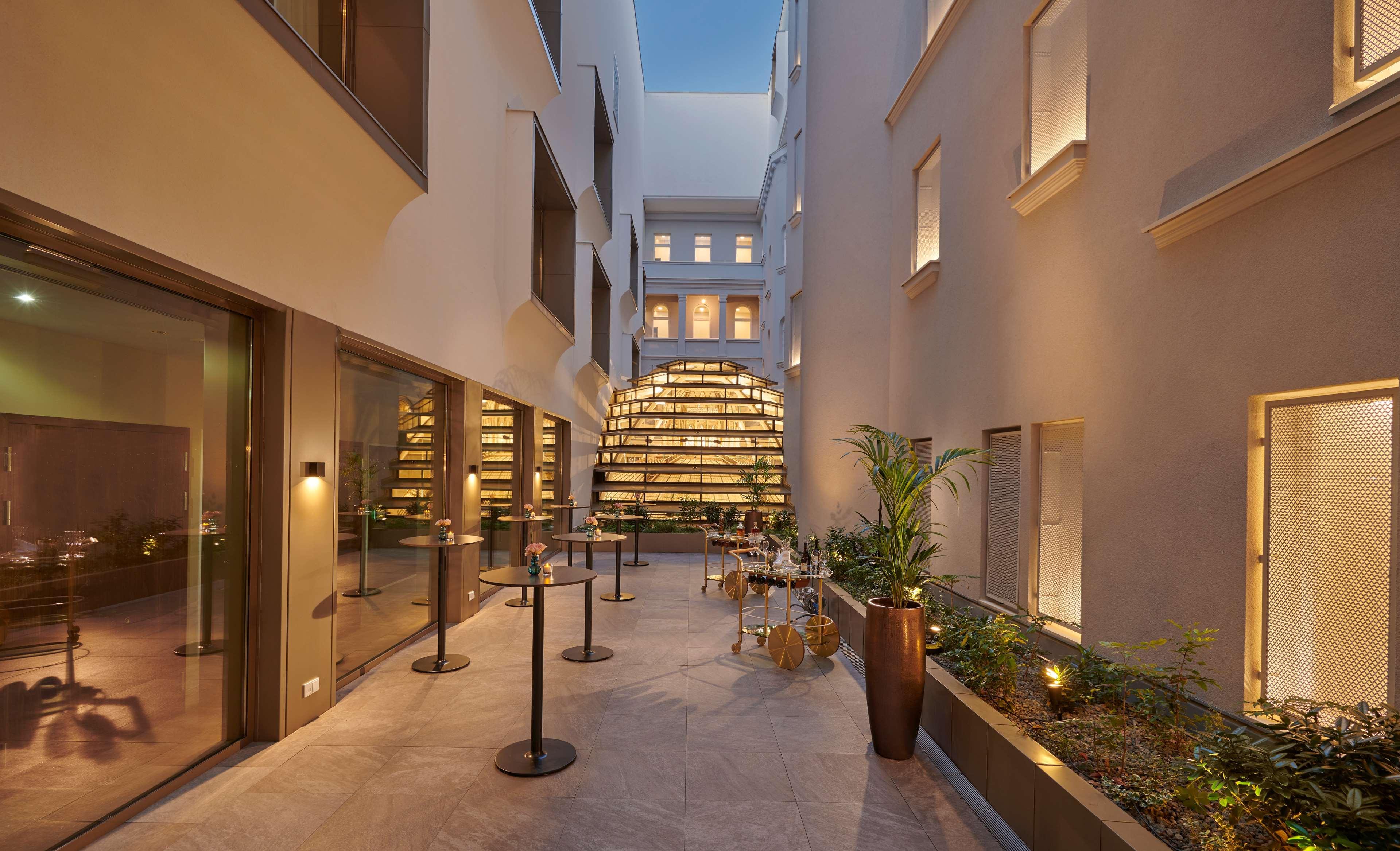 Parisi Udvar Hotel Budapest, Part Of Hyatt Ngoại thất bức ảnh